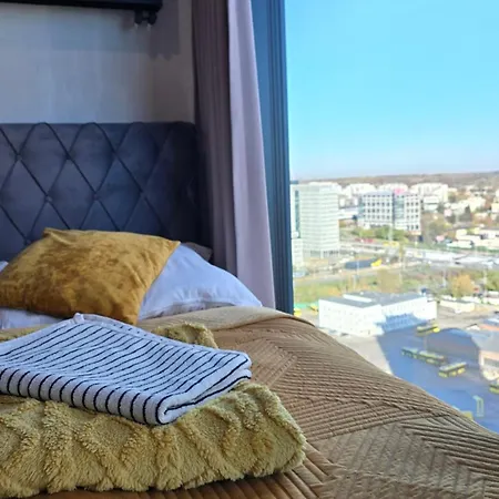 J&m Global Premium 21st Floor Skyline * カトヴィツェ